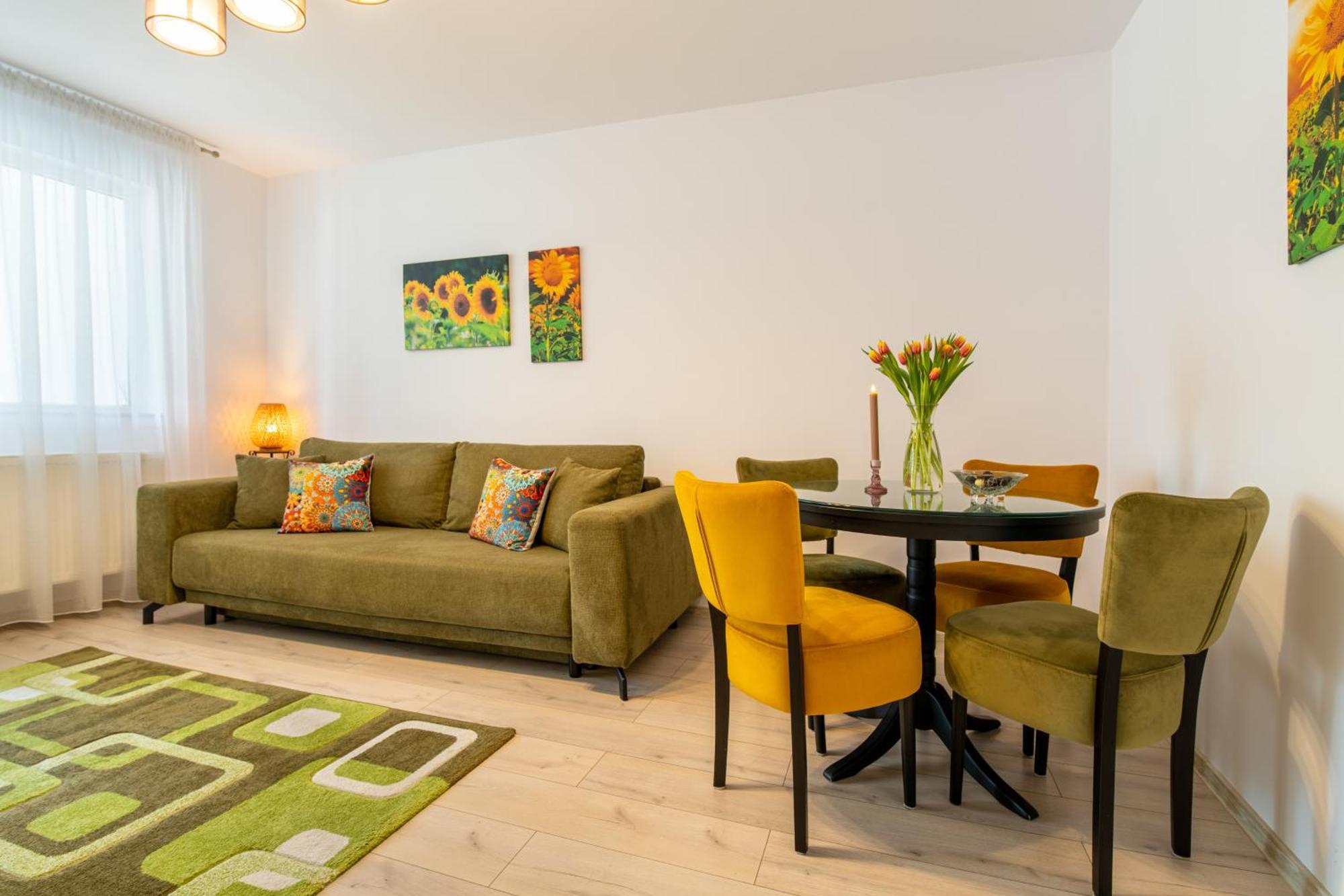 Springhome - Cozy Apartment With Balcony & Parking براشوف المظهر الخارجي الصورة