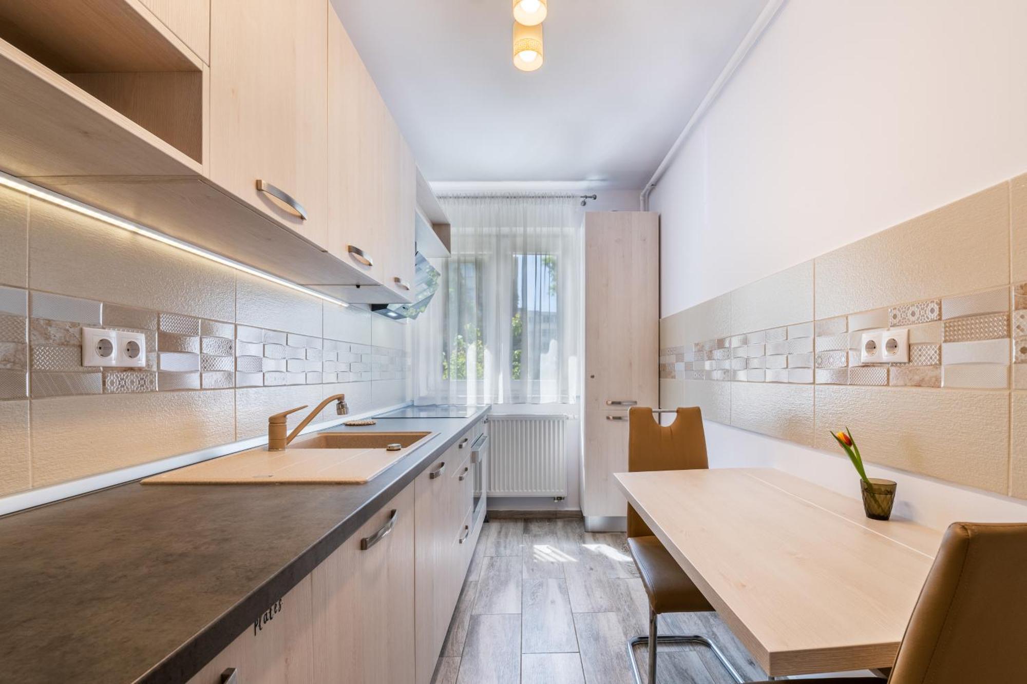 Springhome - Cozy Apartment With Balcony & Parking براشوف المظهر الخارجي الصورة